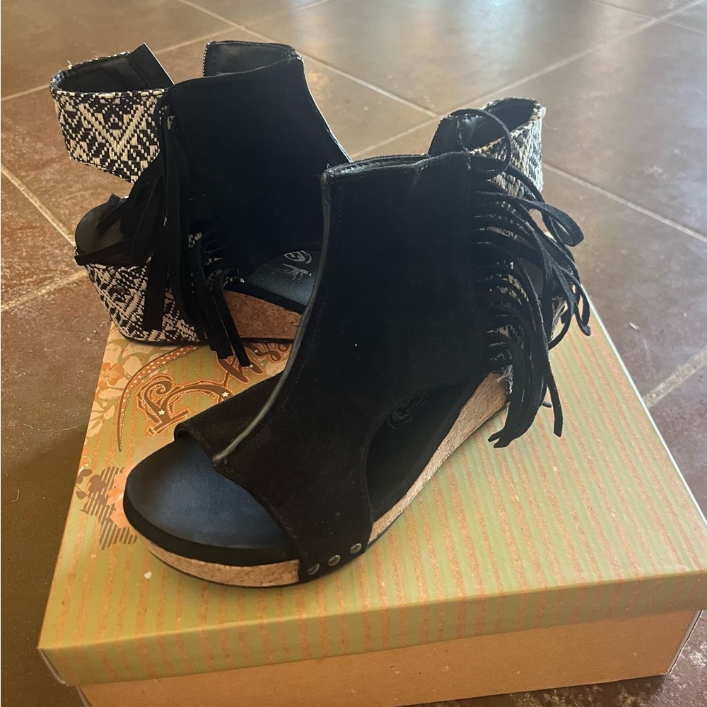 Black wedge/ Booties